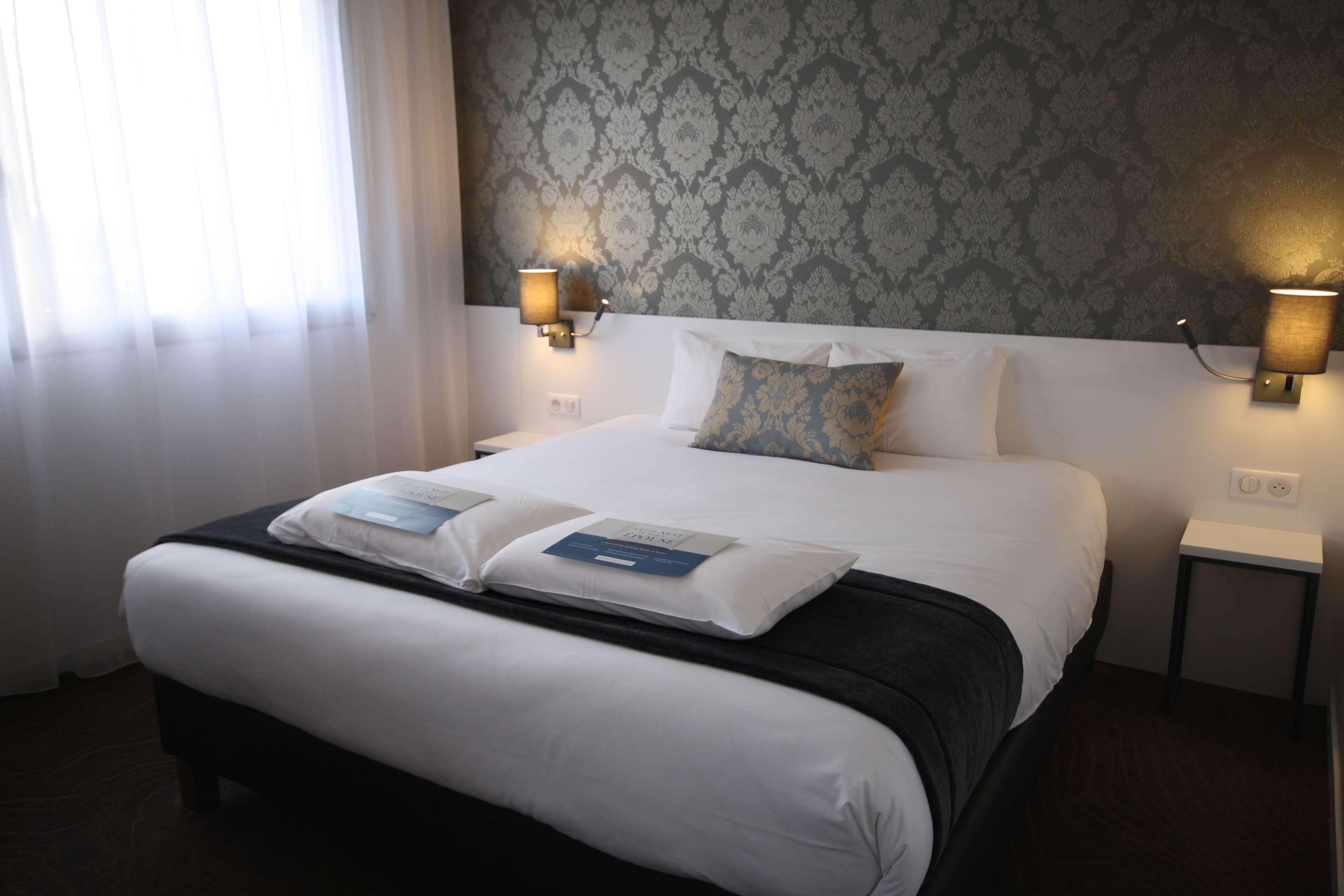 Hotel Kyriad Tours St Pierre Des Corps Gare Saint-Pierre-des-Corps Bagian luar foto
