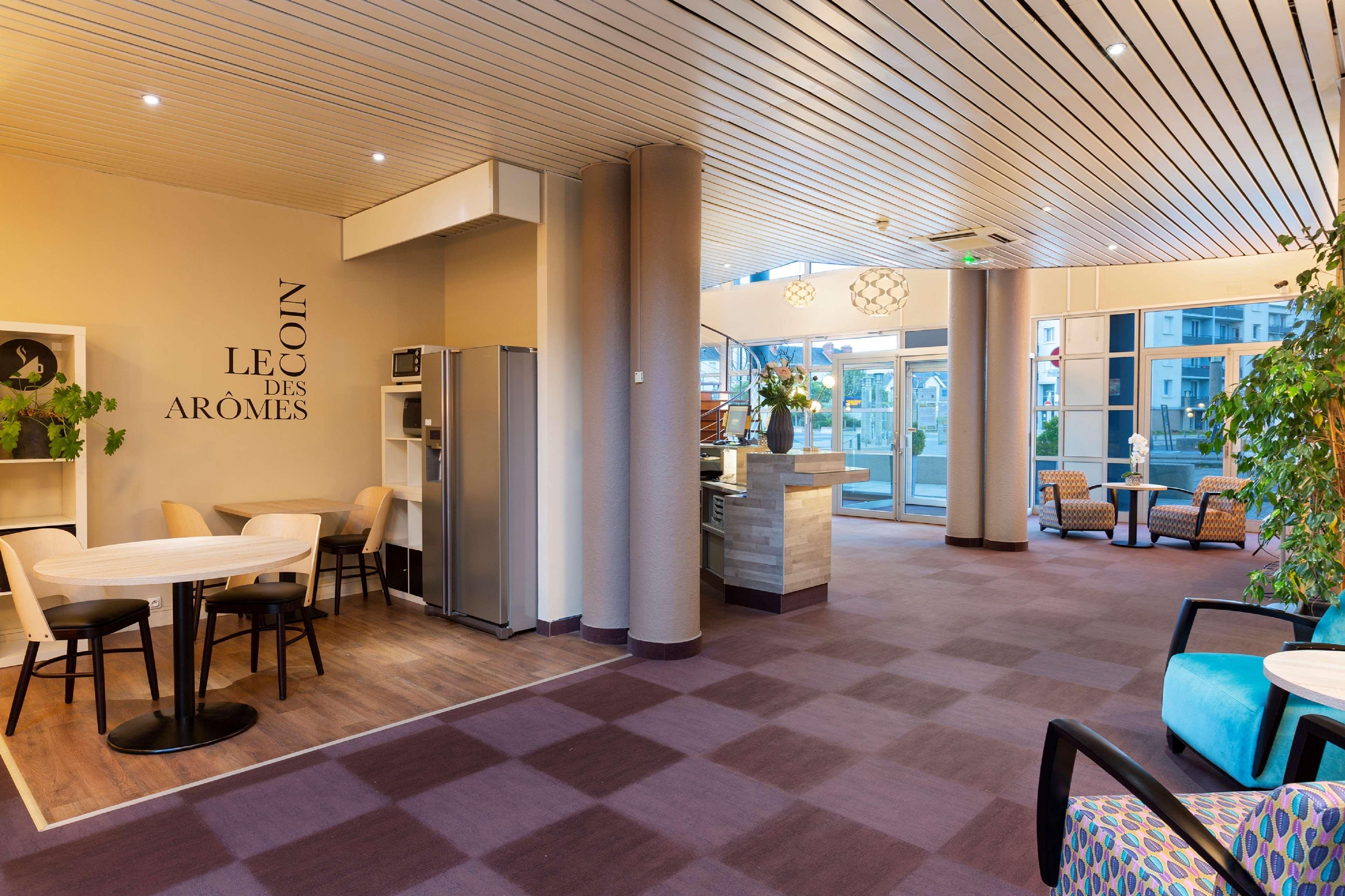 Hotel Kyriad Tours St Pierre Des Corps Gare Saint-Pierre-des-Corps Bagian luar foto