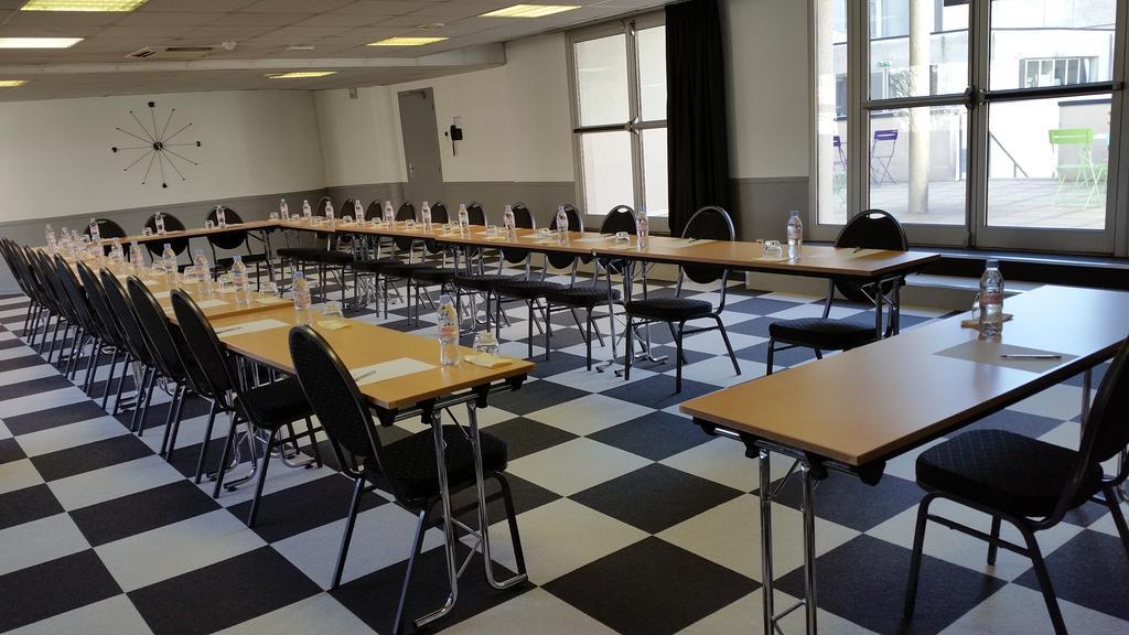 Hotel Kyriad Tours St Pierre Des Corps Gare Saint-Pierre-des-Corps Bagian luar foto